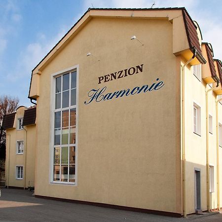 Penzion Harmonie Chodov  Extérieur photo
